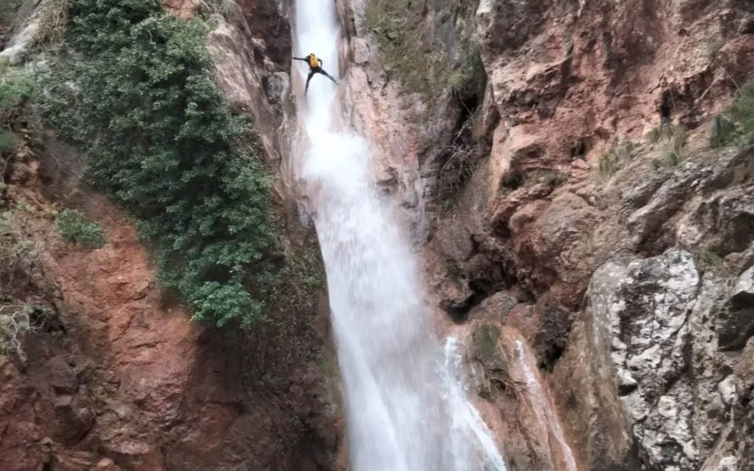 TORRENT DES LLI: LA VERTICAL ESCONDIDA